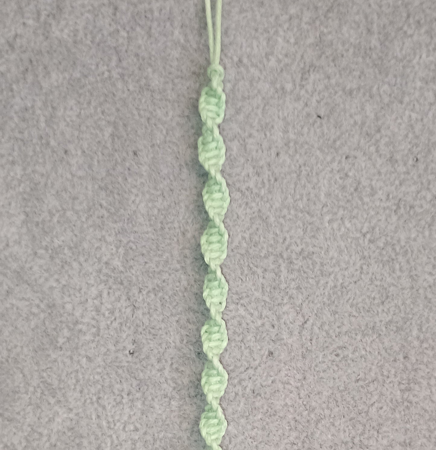 Wellenknoten Makramee Armband mintgrün