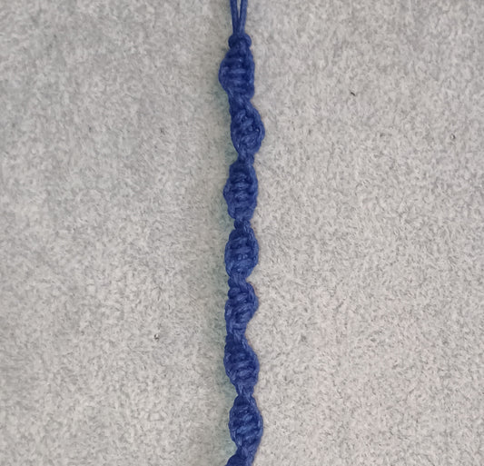Wellenknoten Makramee Armband dunkelblau
