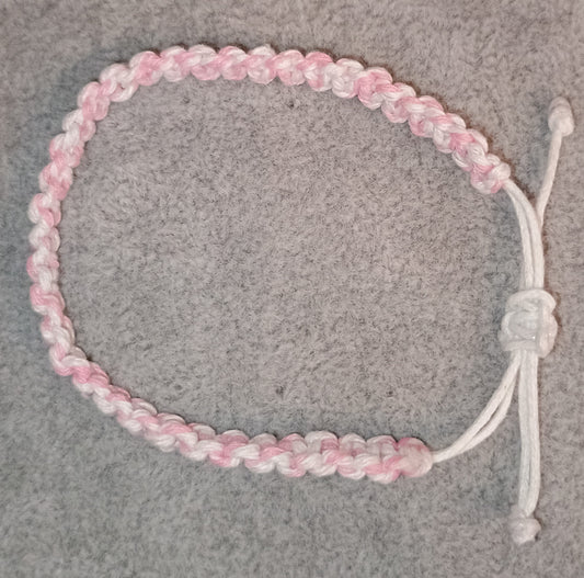 Kreuzknoten Makramee Armband weiss/rosa