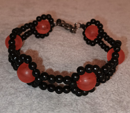 Gothic Perlen Armband Dark Flower